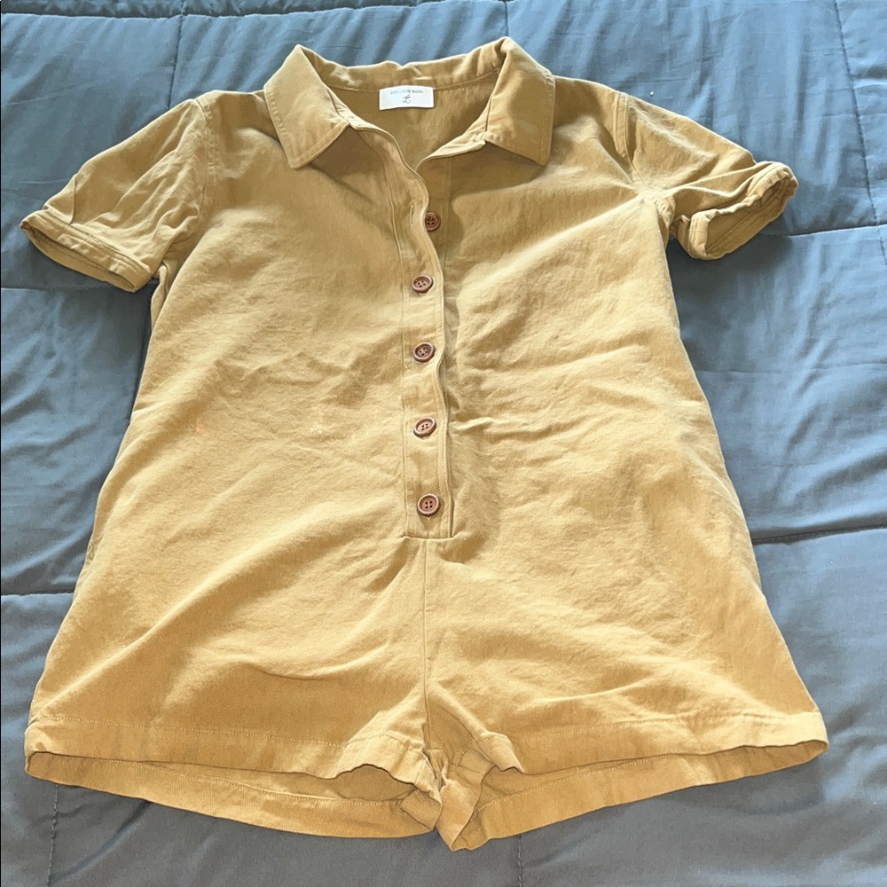 Stylish khaki romper